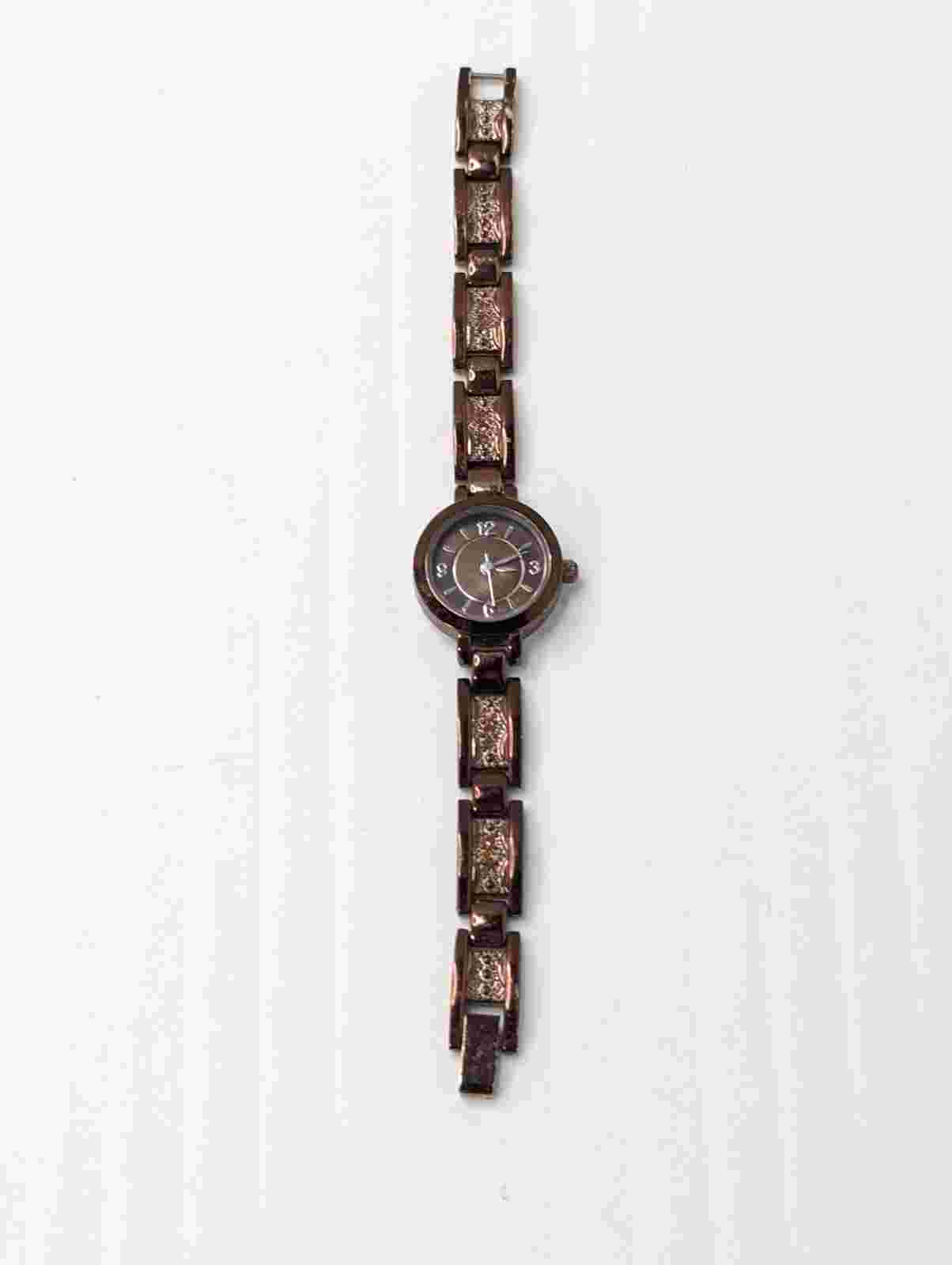 Allude Ladies Watch Copper Tone Metal Band Round Case Women's Dial New Battery