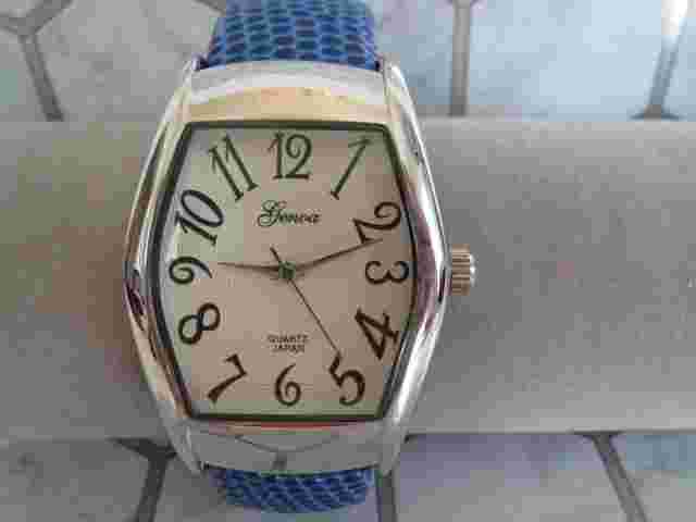 GENOA Ladies Silver Plated Blue Leather CUFF BANGLE BRACELET WATCH New Battery
