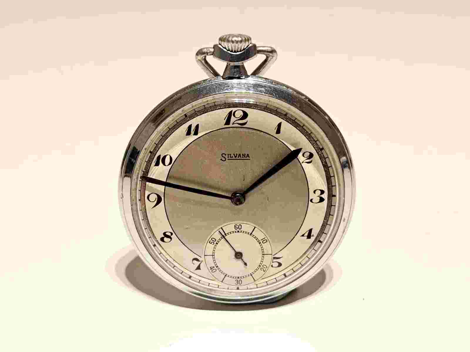 VINTAGE WW2 ERA RARE SWISS  MEN'S TWO TONE DIAL OPEN FACE POCKET WATCH"SILVANA"