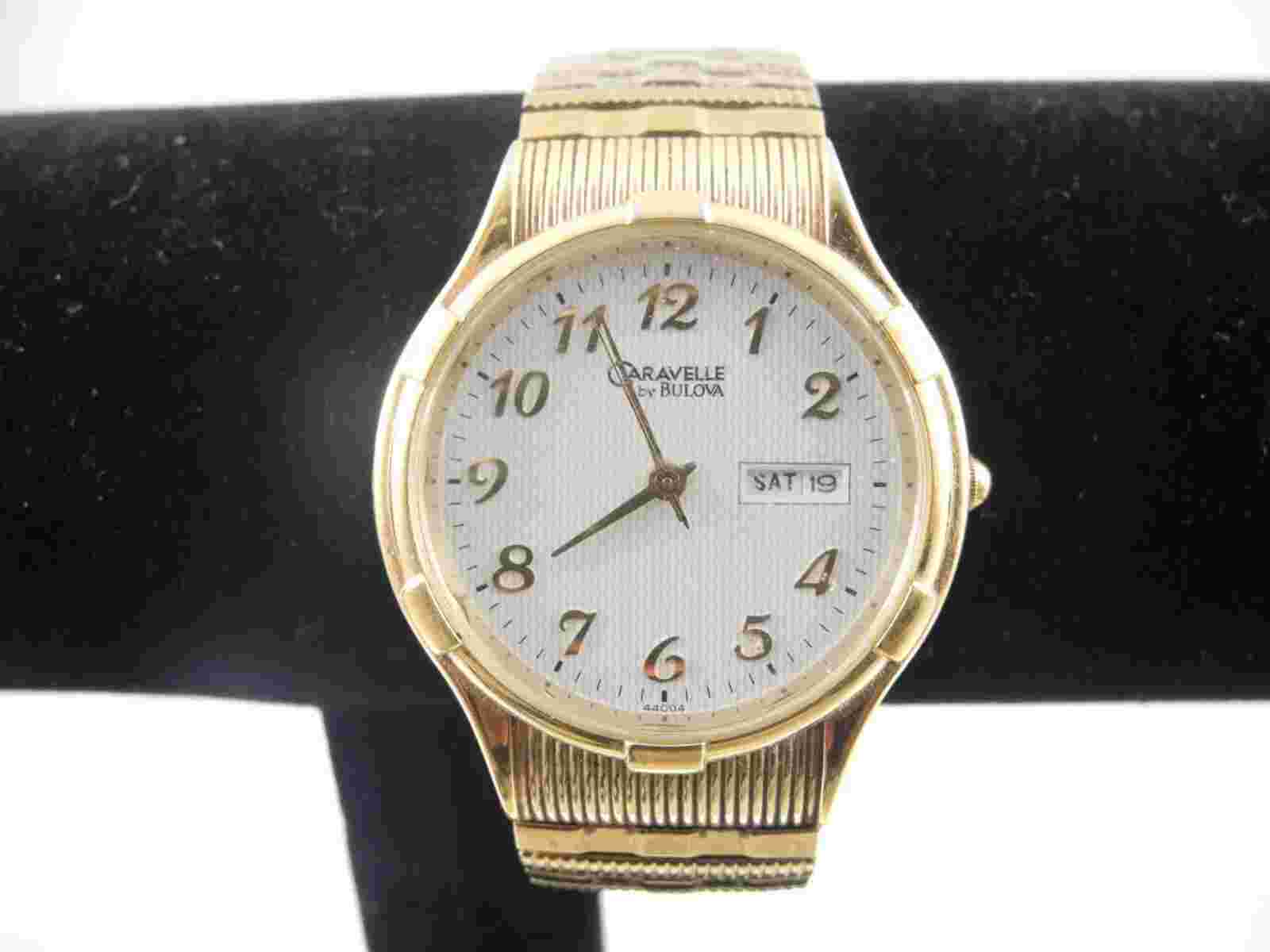 CARAVELLE BULOVA WRIST WATCH MEN’S QUARTZ DATE Gold Silver Tone Water resistant
