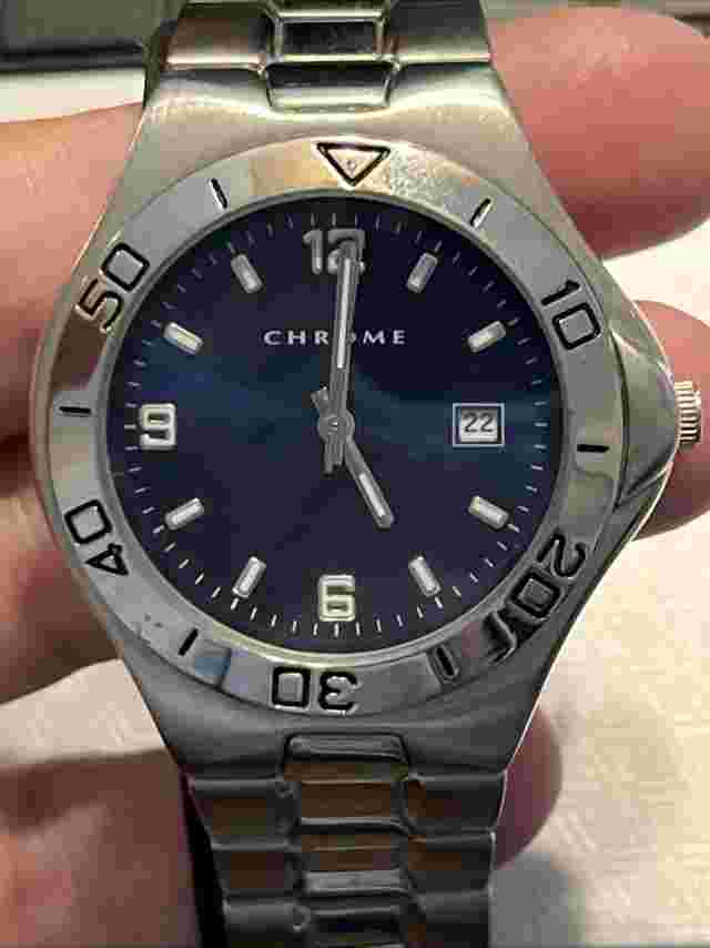 NICE WATCH! Men's Azzaro Chrome Analog Watch With Date!!!!