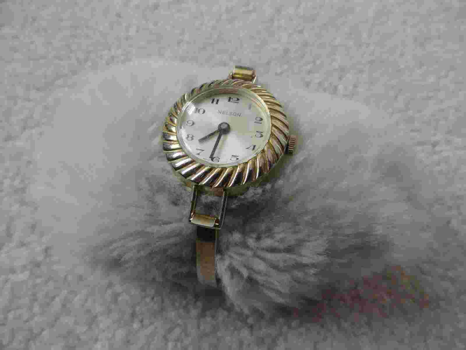 Vintage Swiss Made Nelson Wind Up Ladies Watch