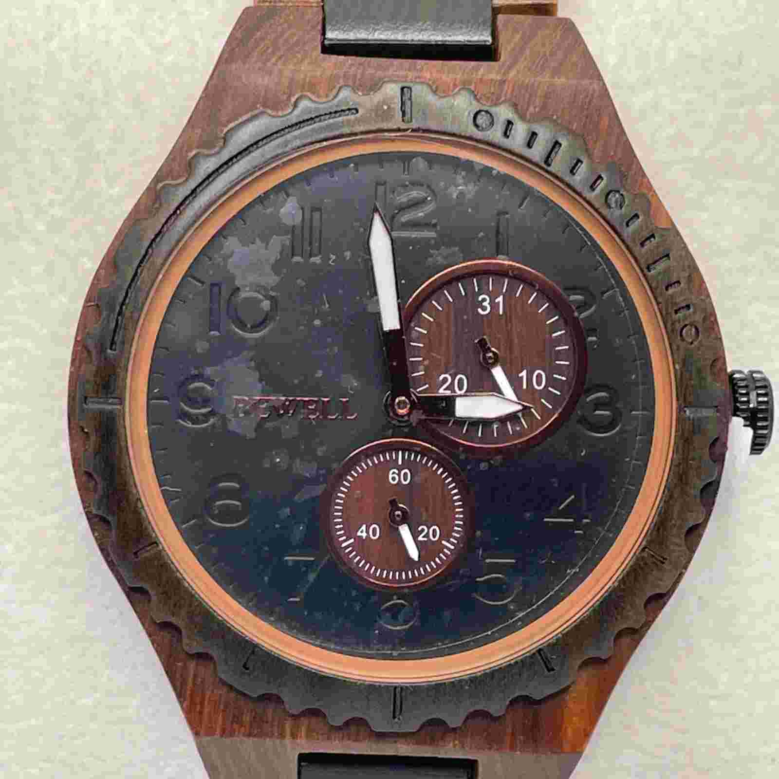 BEWELL W154A Men's Red/Black Sandalwood Analog Dial Quartz Wrist Watch YR42