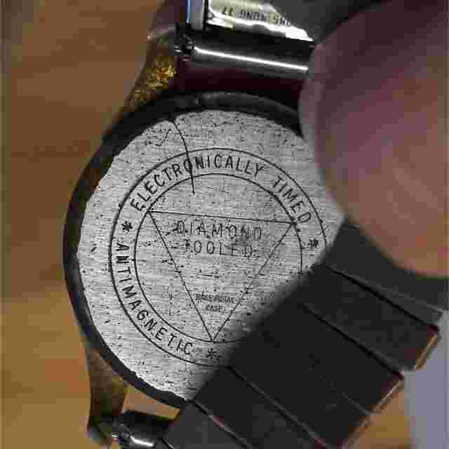 Woldman Silvertone Antimagnetic Diamond Tooled Swiss Analog Unisex Watch