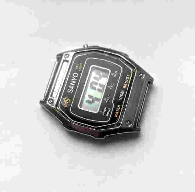 Vintage Digital Watch SANYO Date Month Seconds Japan 1980s