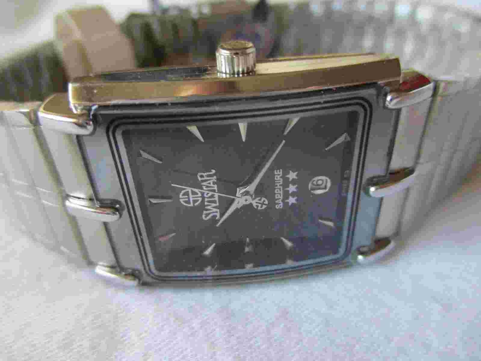 Swistar Sapphire Wristwatch Silver Toned Band Rectangular Face Date Indicator
