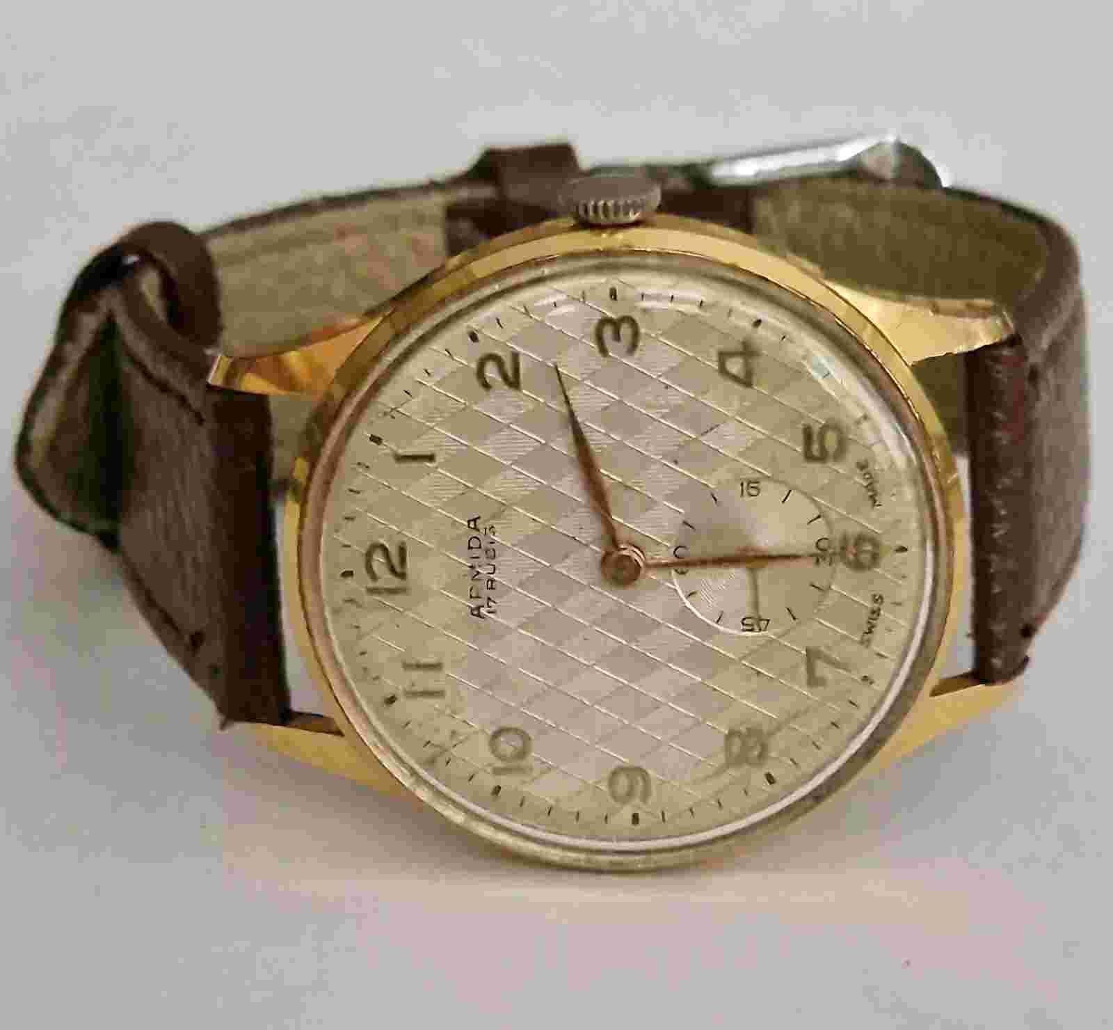 Rare Vintage ARMIDA 17J 10M Gold Plated Swiss From60's