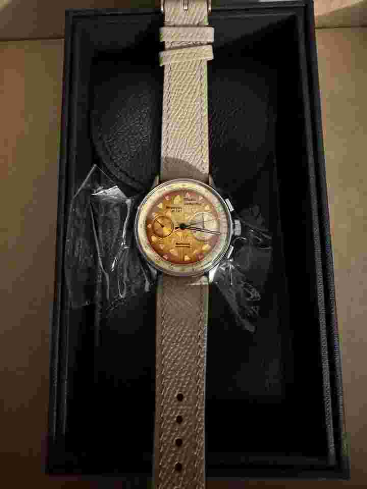 Studio Underd0g Limited Hawaiian Pizza Watch - Brand New In Original Packaging!