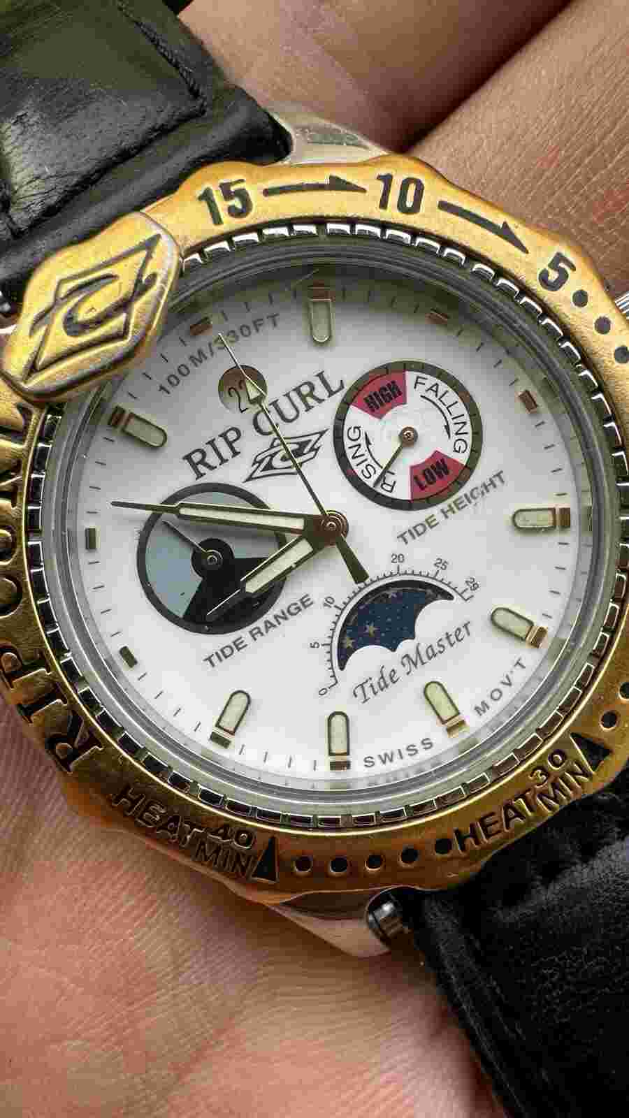 Rip Curl Tide Master 96073 Quartz Mens Swiss Made W/ Original Strap (Very Rare)