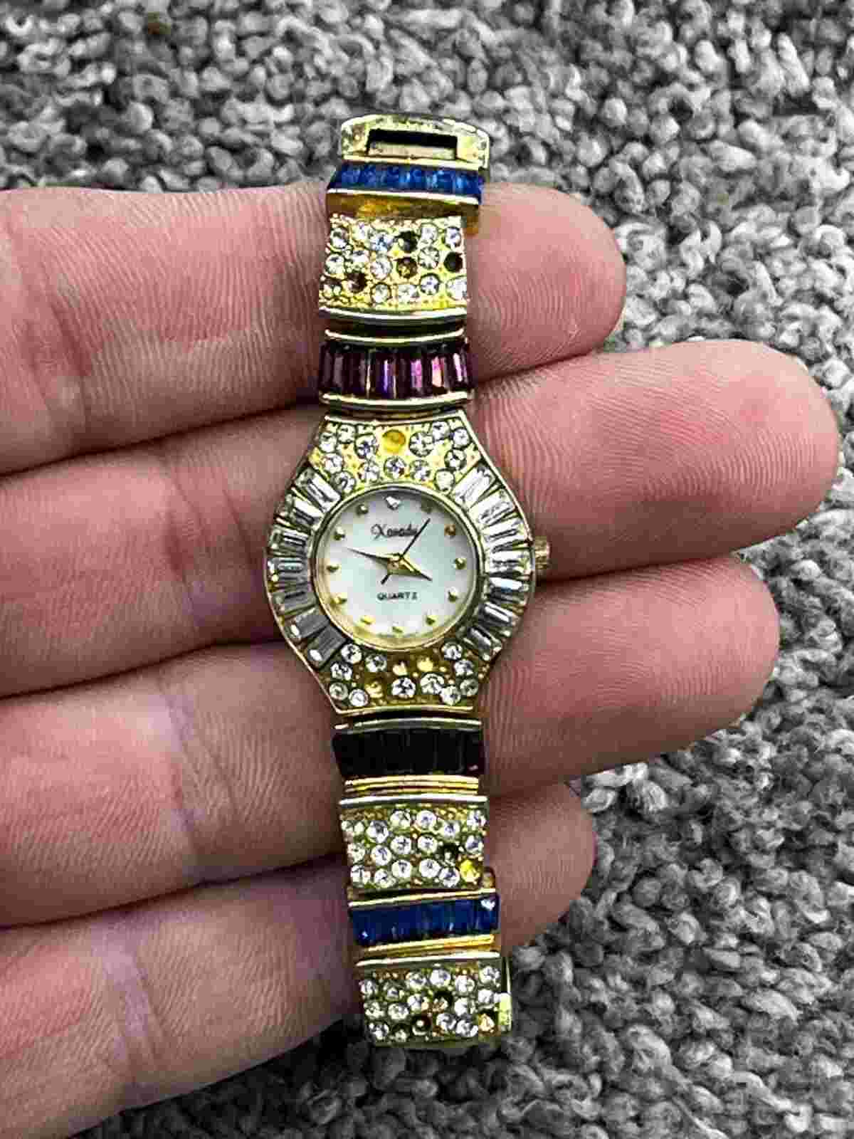 Parmex Gold Tone Rhinestone Ladies Bracelet Quartz Watch USED 313