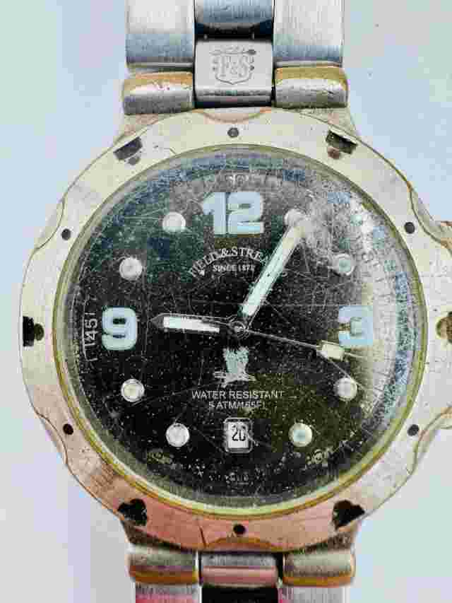 FIELD AND STREAM STAINLESS STEEL WRISTWATCH