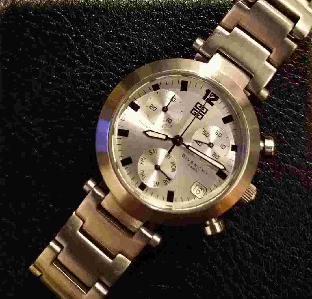 Watch Givenchy Paris Chronograph Quartz Swiss Made Vintage Working Product