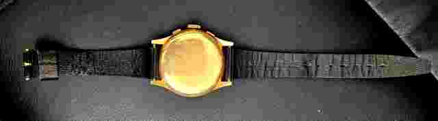 Vintage Delbana mens 18 kt gold case back manual working watch