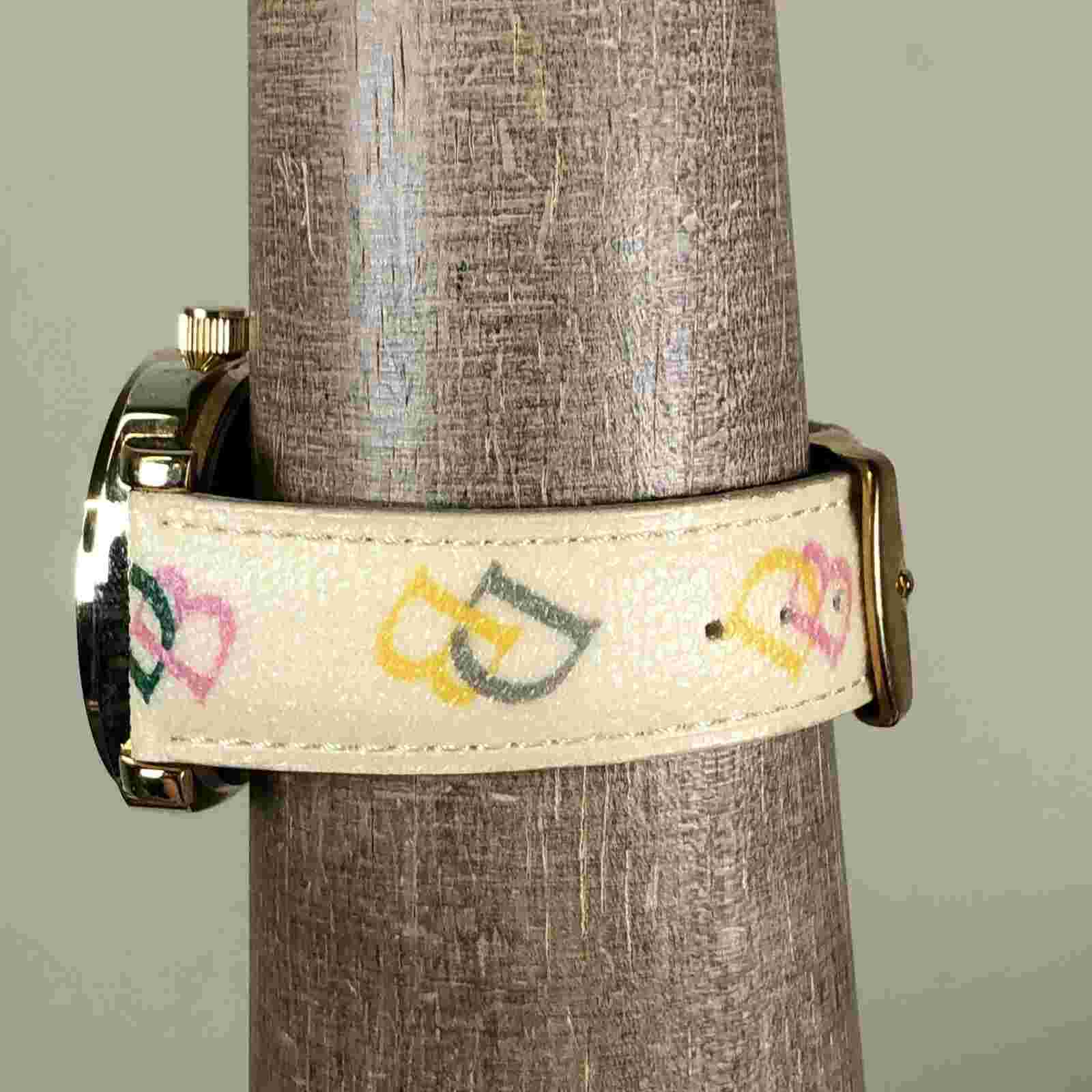 Dooney & Bouke Women Pink Heart Dial Pave Bezel Leather 40mm Quartz Watch 7"