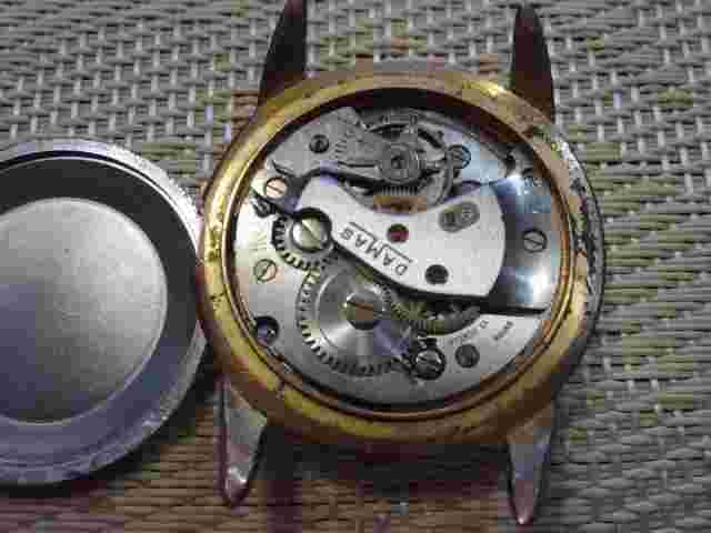 Vintage  MEN WATCH DAMAS  SWISS MADE