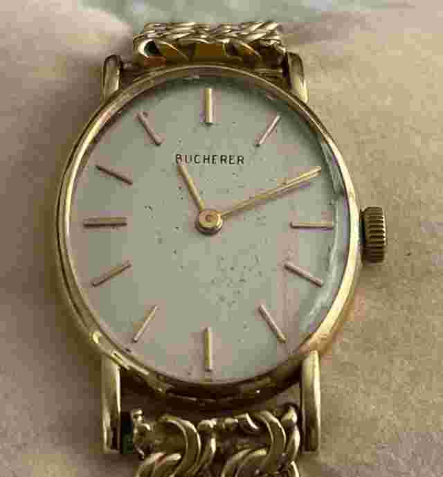 BUCHERER 18K SOLID Yellow Gold Ladies 2512 Watch 18K Gold Band 26x22mm Case