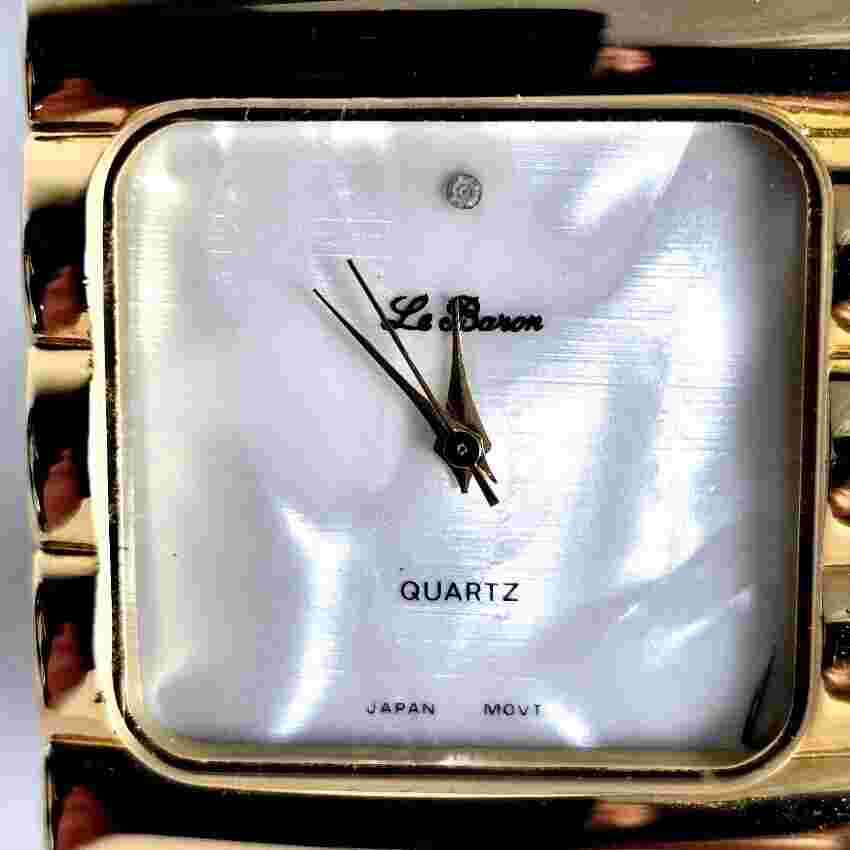 Le Baron Quartz Women's Watch Gold Band Perl Face ID ENT Japan Movement Works