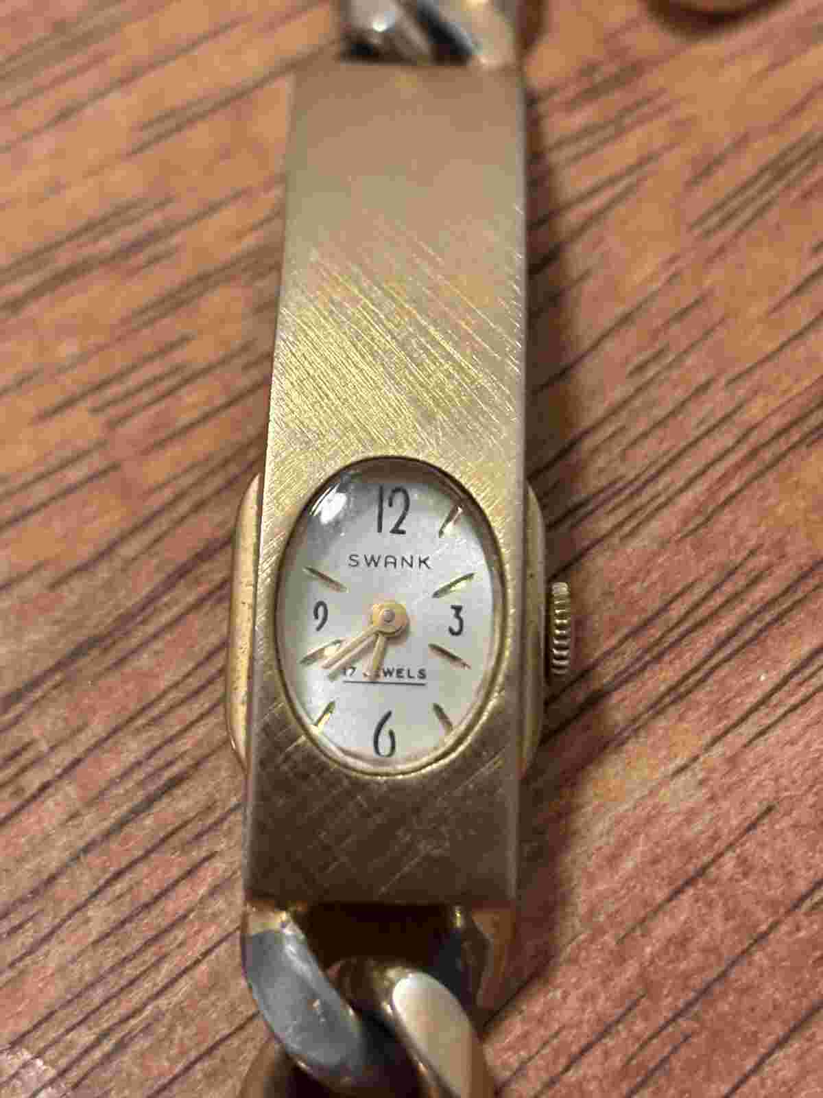Swank 17 Jewels Women's Wrist Watch Bracelet Link Untested Parts Repair Mechanic