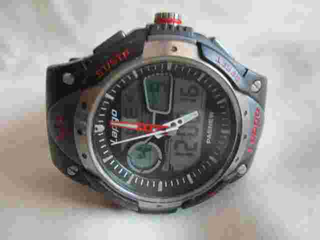 Pasnew Digital Wristwatch with a Buckle Band and Water Resistance