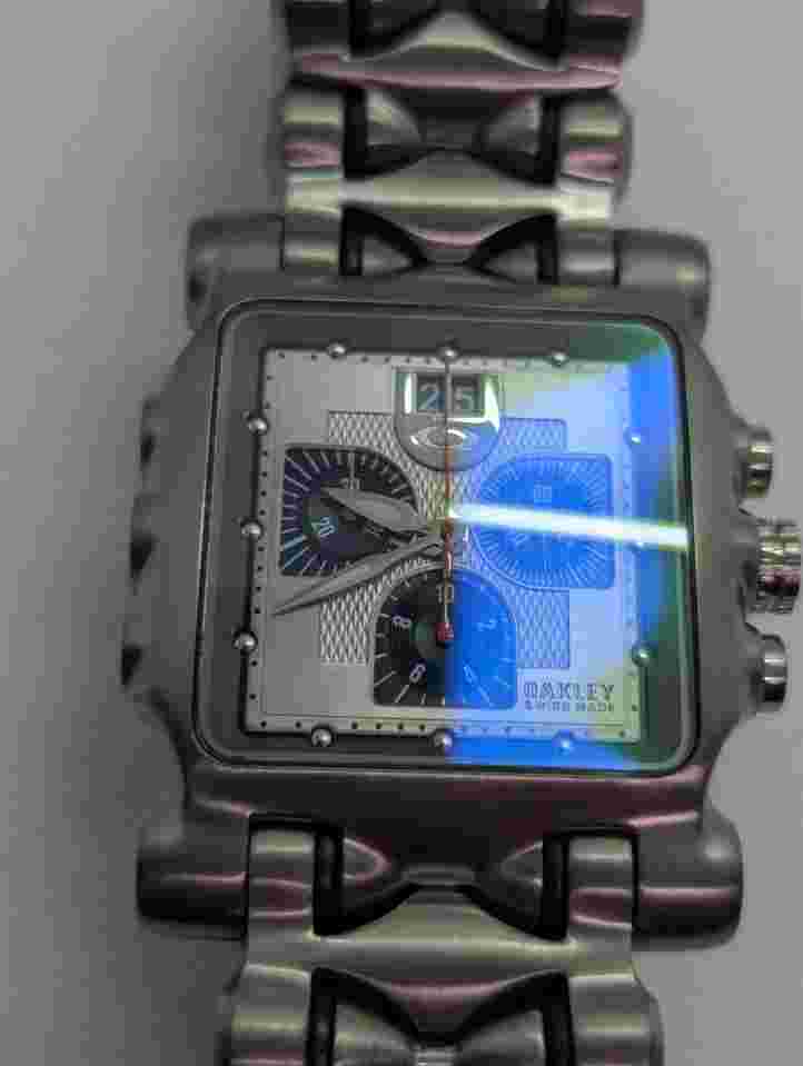 🔥Mint Authentic Titanium Oakley Minute machine time tank mm timebomb tb watch