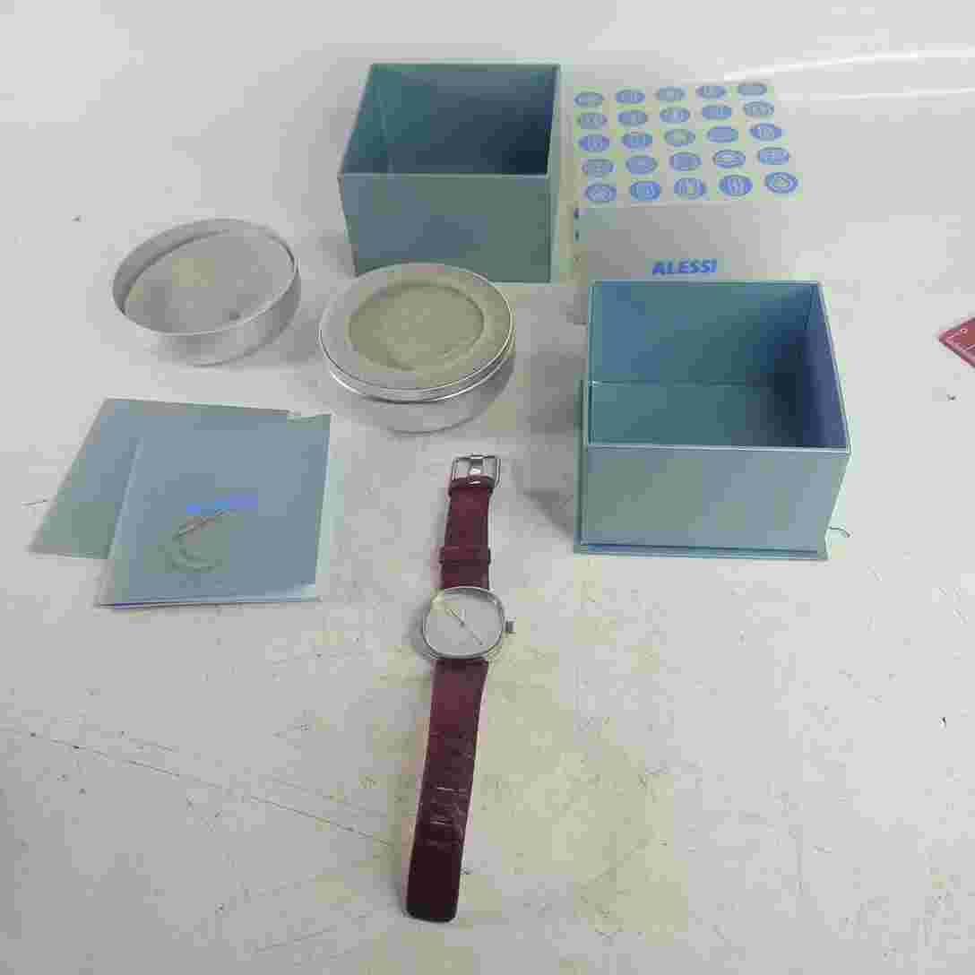 Beautiful Italian Alessi AL5003 Ladies Retro Quartz Watch Boxed