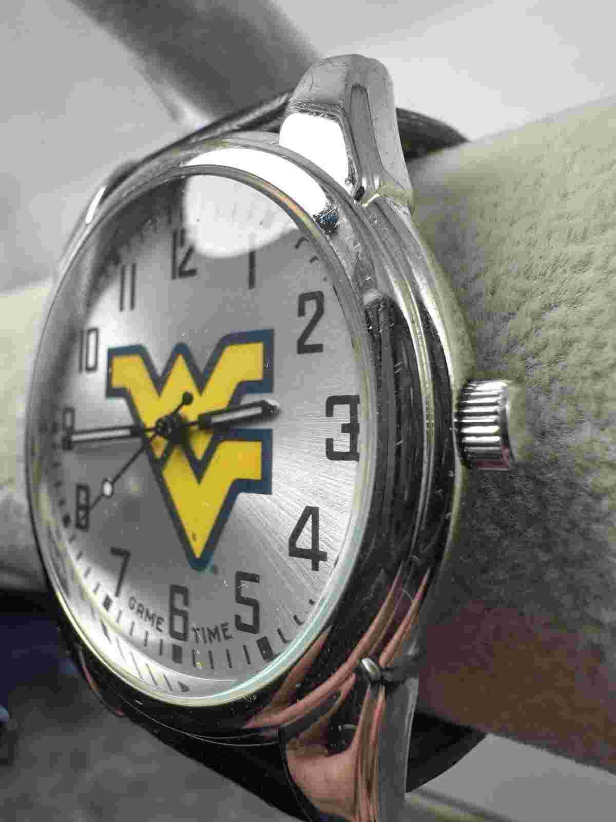 Game Time West Virginia University Mens Watch 40MM 8.5" New Battery Leather Q