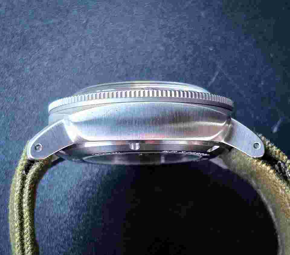 Benarus Vintage Moray Stainless Steel 44mm 300m Diver Automatic