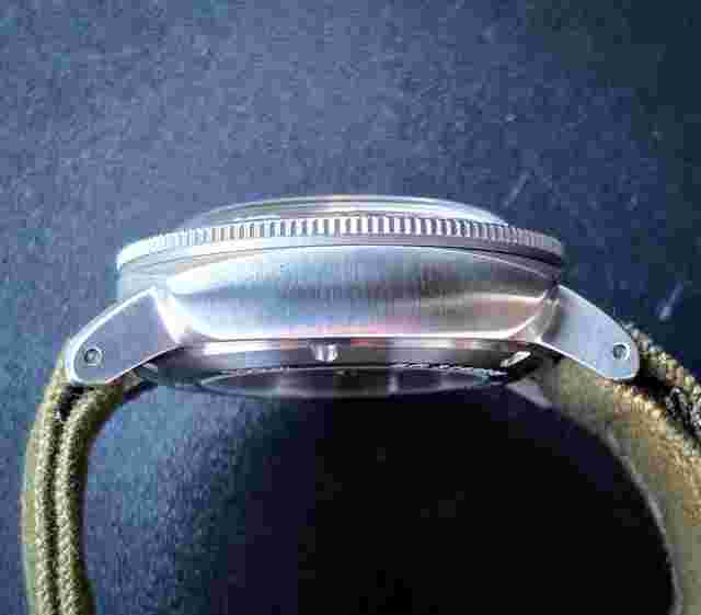 Benarus Vintage Moray Stainless Steel 44mm 300m Diver Automatic