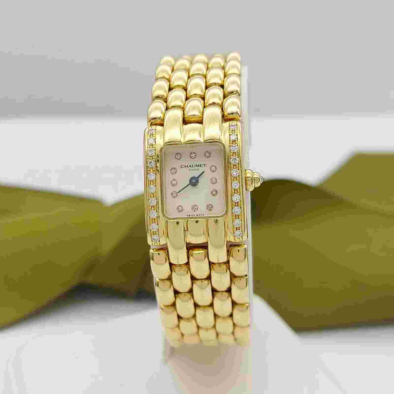 Genuine Chaumet Women's étanche 18ct 92g Gold Watch with 33 Diamond Chips