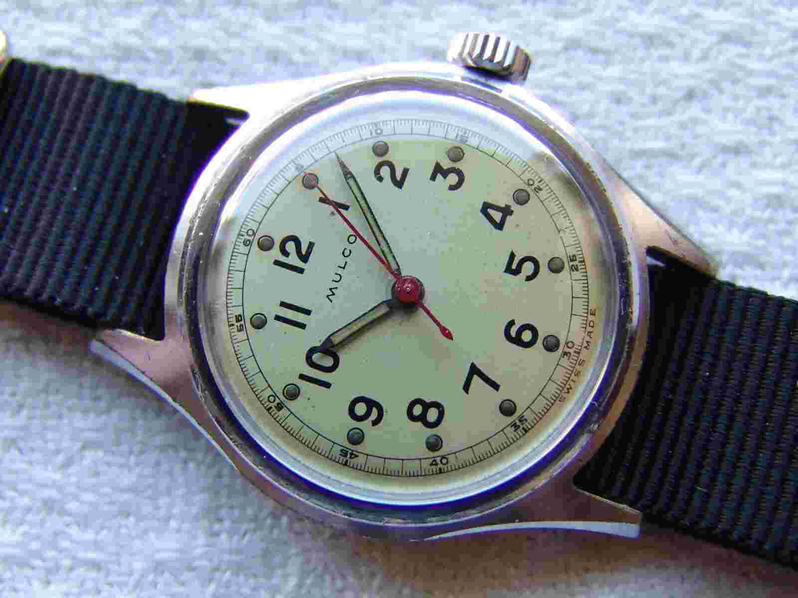 VINTAGE MEN'S WWII PERIOD MULCO S.A. MILITARY WRISTWATCH GOOD CONDITION