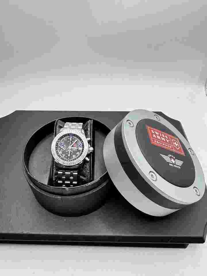 SWISS ARMY AIR FORCE F/A-18 ETA/VALJOUX 7750 AUTOMATIC CHRONOGRAPH    LS(343293)
