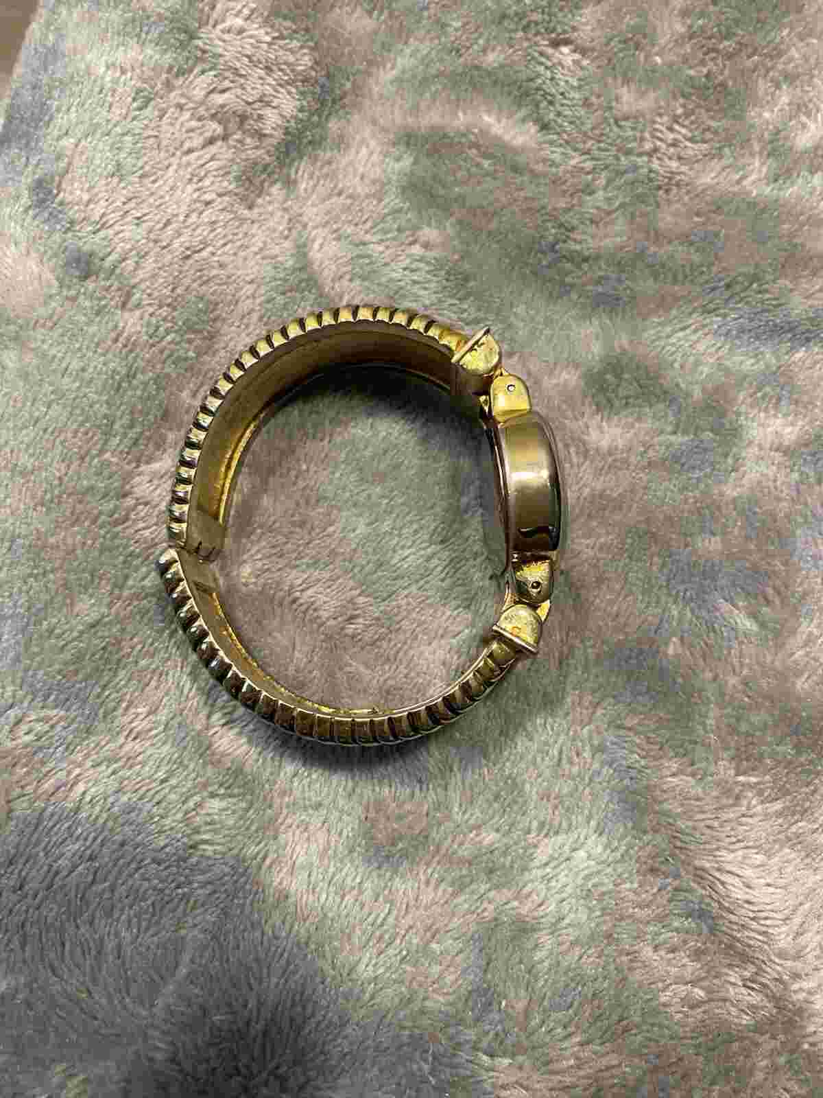 PERSONA QUARTZ GOLD WATCH CLASP BAND Braided band