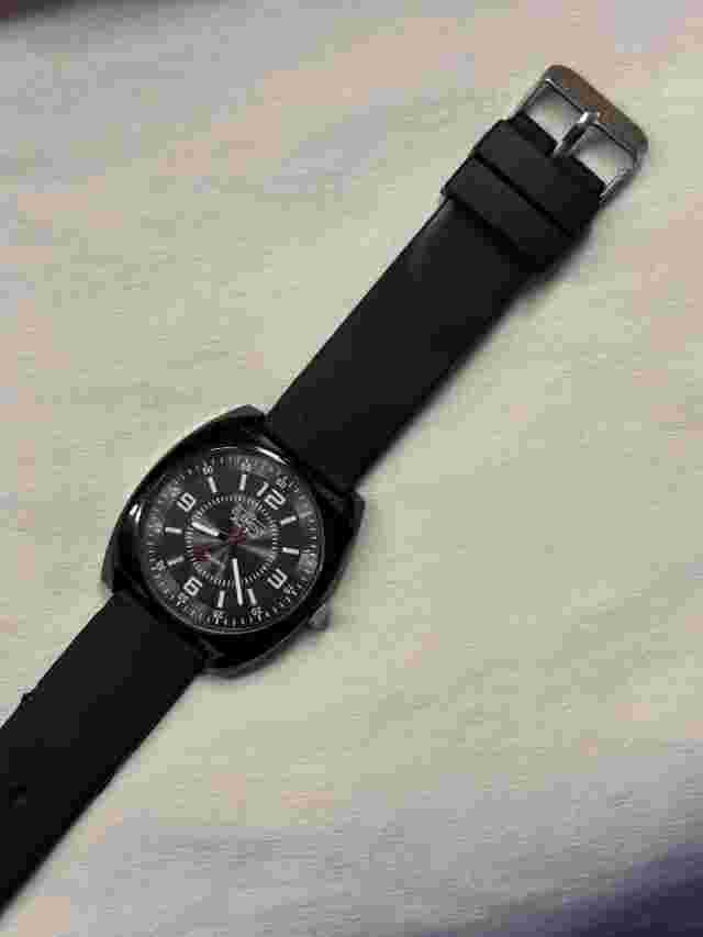 Elements Vintage Quartz Watch Men’s With Black Rubber Strap