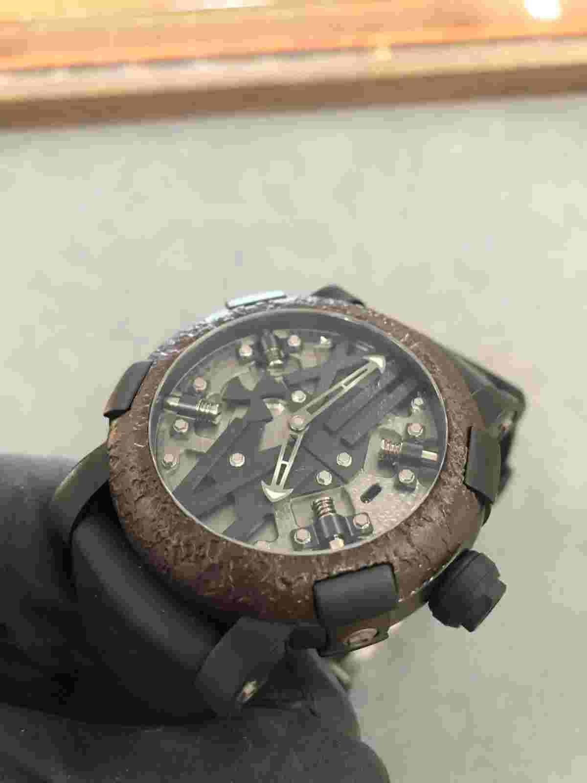 Romain Jerome Titanic DNA Steampunk BRAND NEW Box/ Warranty