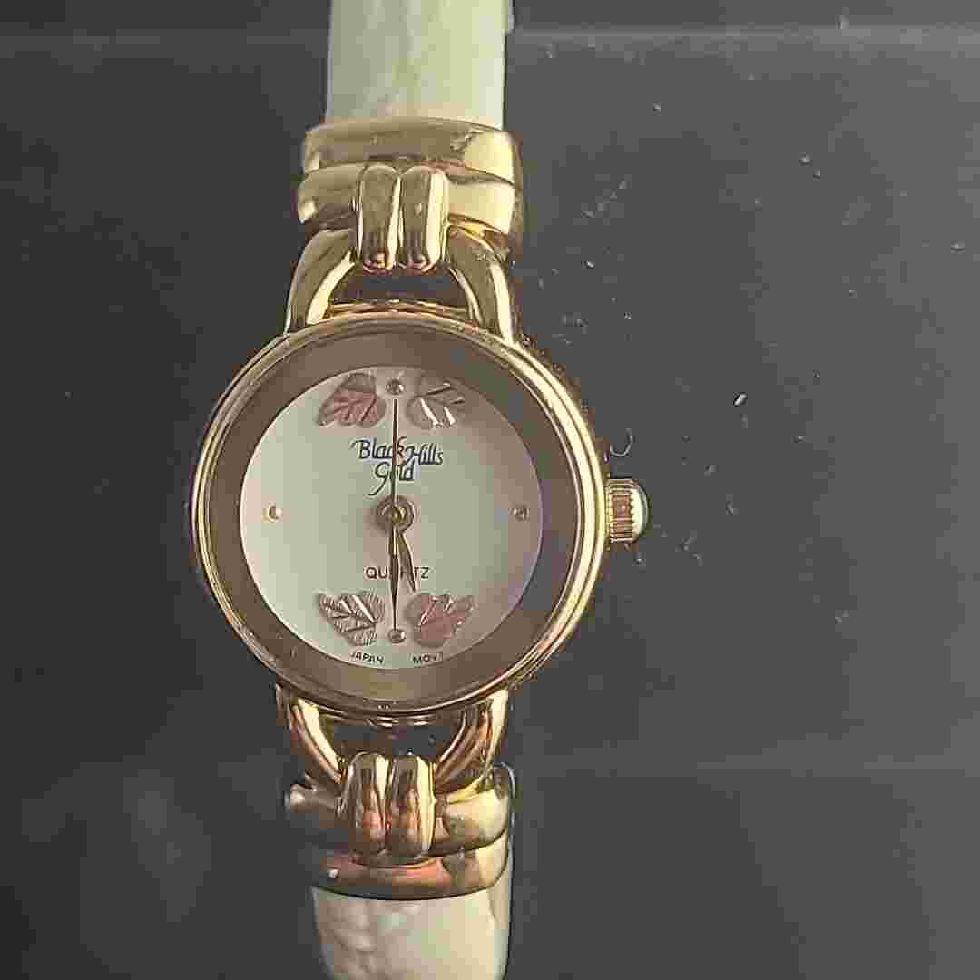 Vintage Black Hills Gold 12K Ladies 23mm Spring Cuff Watch Needs Battery