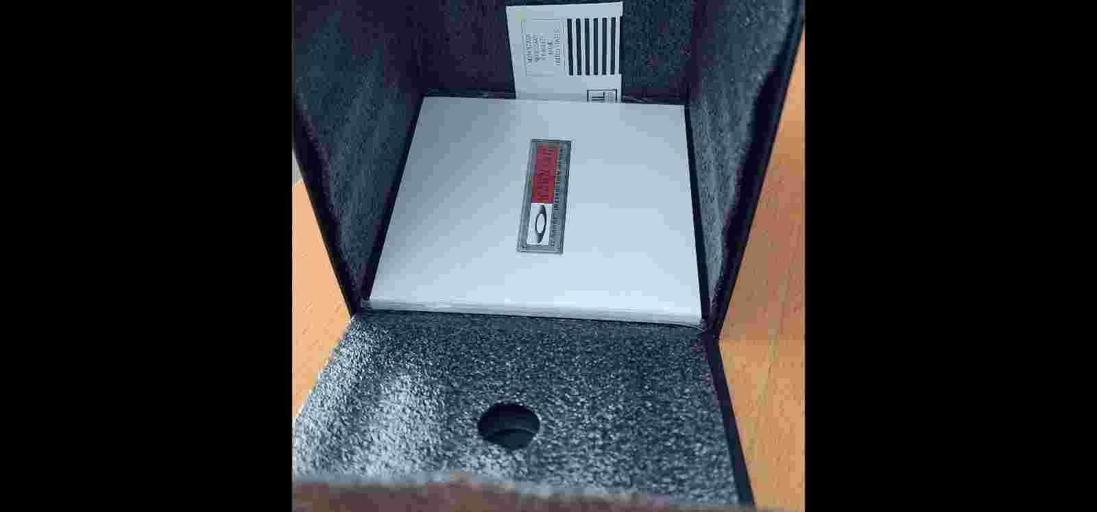 Oakley 12 Gauge Watch