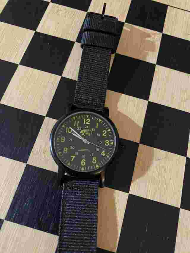 Bass Pro Shops Men’s Field Quartz Watch