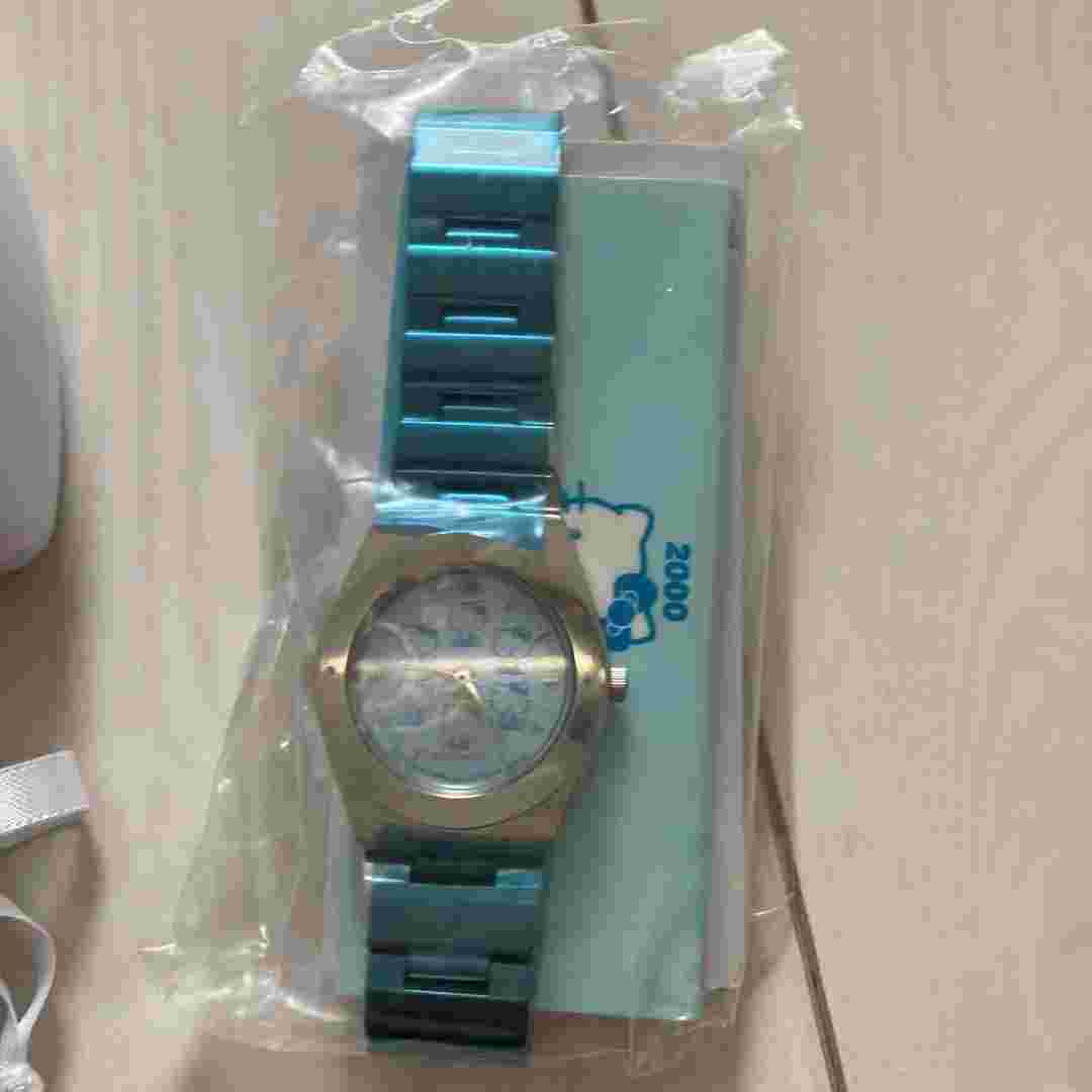 Hello Kitty 2000 watch unused quality limited edition collection  Wact Clook