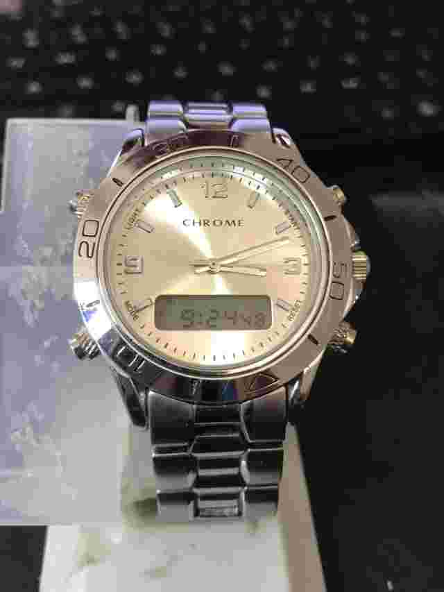 VINTAGE AZZARO CHROME 41mm Silver Dial HEAVY CASE Men's Watch, Run (Lot2058)