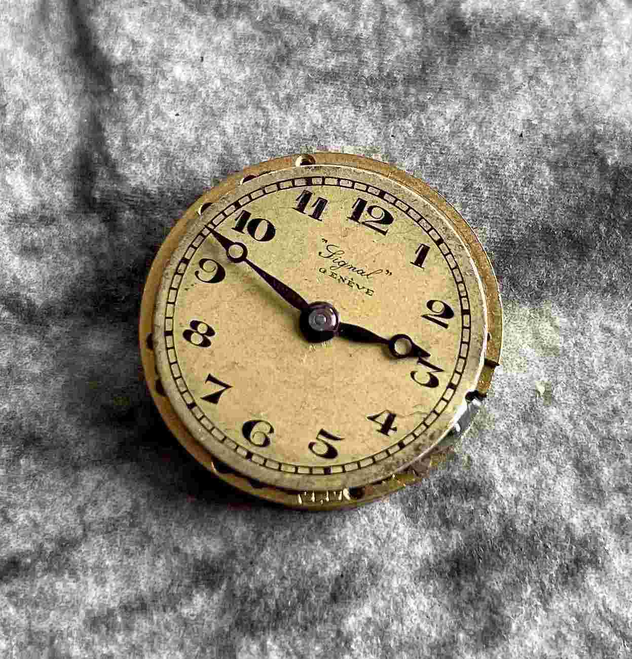 ✩ Antique SIGNAL Geneve 30s movement wrist watch mechanism