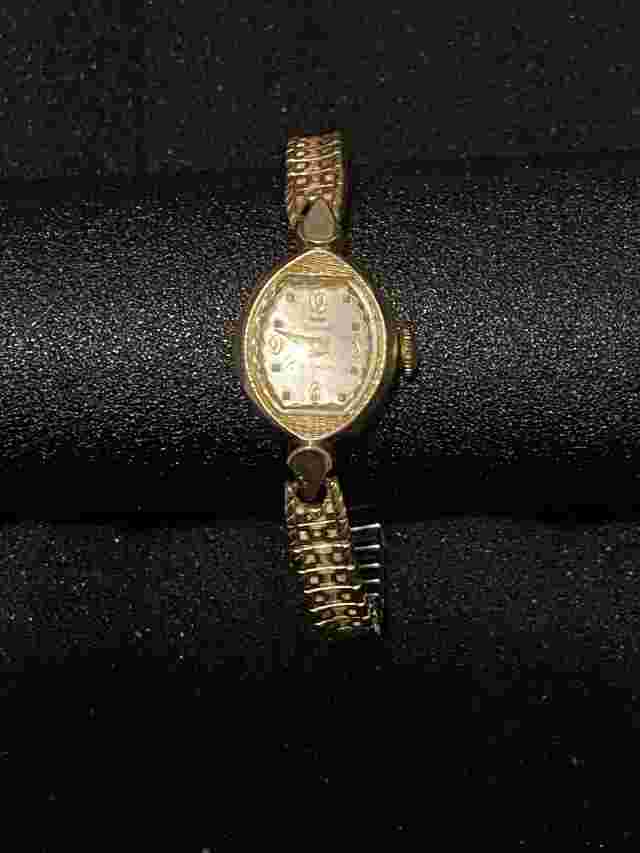 VINTAGE WALTHAM LADIES WATCH 21 Jewels