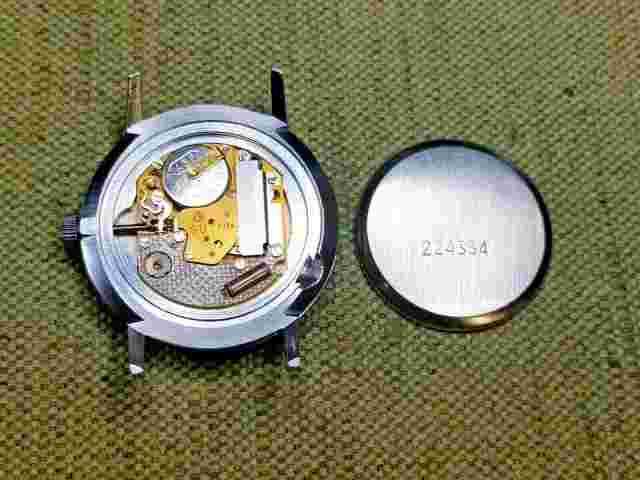 Luch wrist watch Ultra-thin Quartz. Made in the USSR Rare 80s