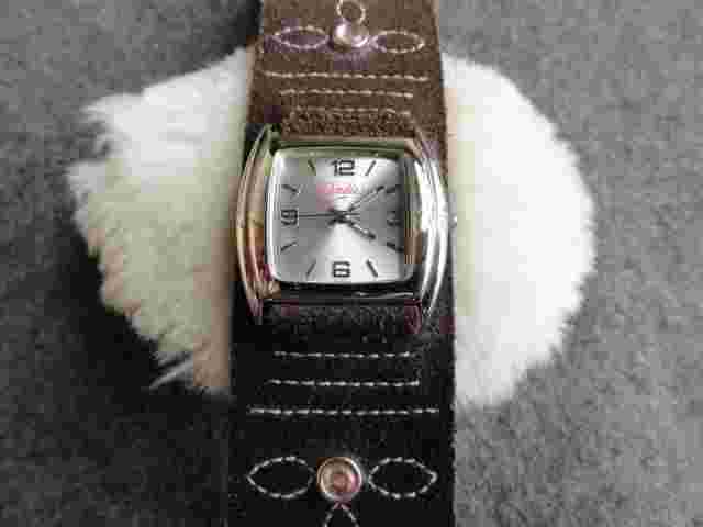Candies Quartz Pretty Ladies Watch