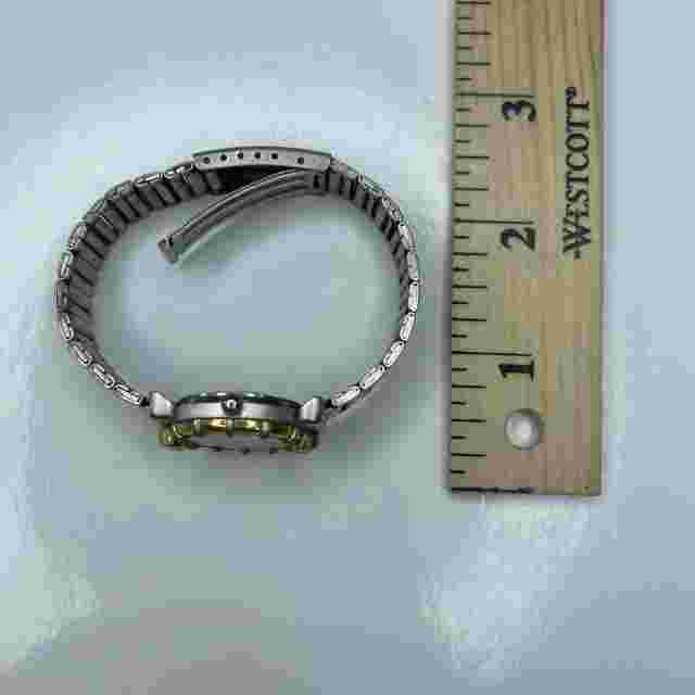 E LA Gear Two Tone Ladies LG008 Japan WR100FT Retro Stainless Untested