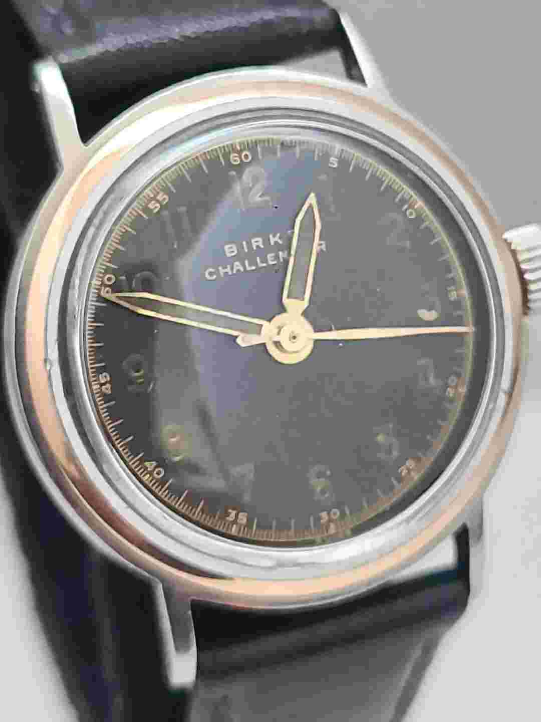 Birks Challenger Military Men' Watch , collector Watch ,working ,gold bezel