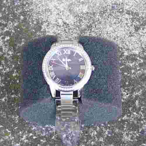 LEE COOPER Ladies Watch Rhinestones Stainless Steel Silver/ Blue Color Tin WORKS