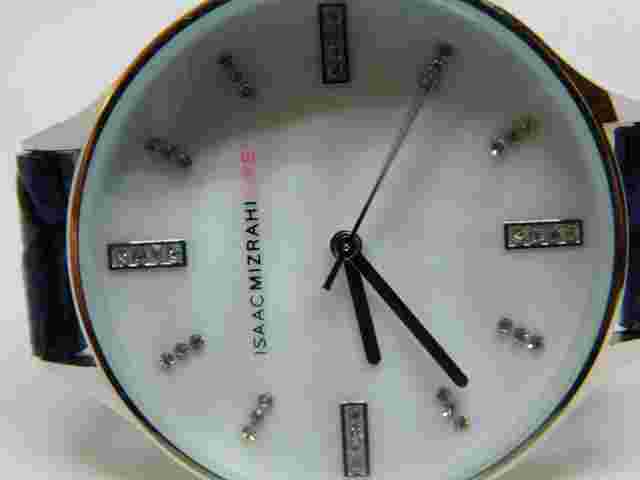Isaac Mizrahi Live! IMZ812 Genuine Leather Quartz Women's Watch New Battery