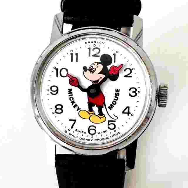 Bradley Mickey Mouse Watch Hand-Winding 1970s Swiss Made 30mm Vintage Rare