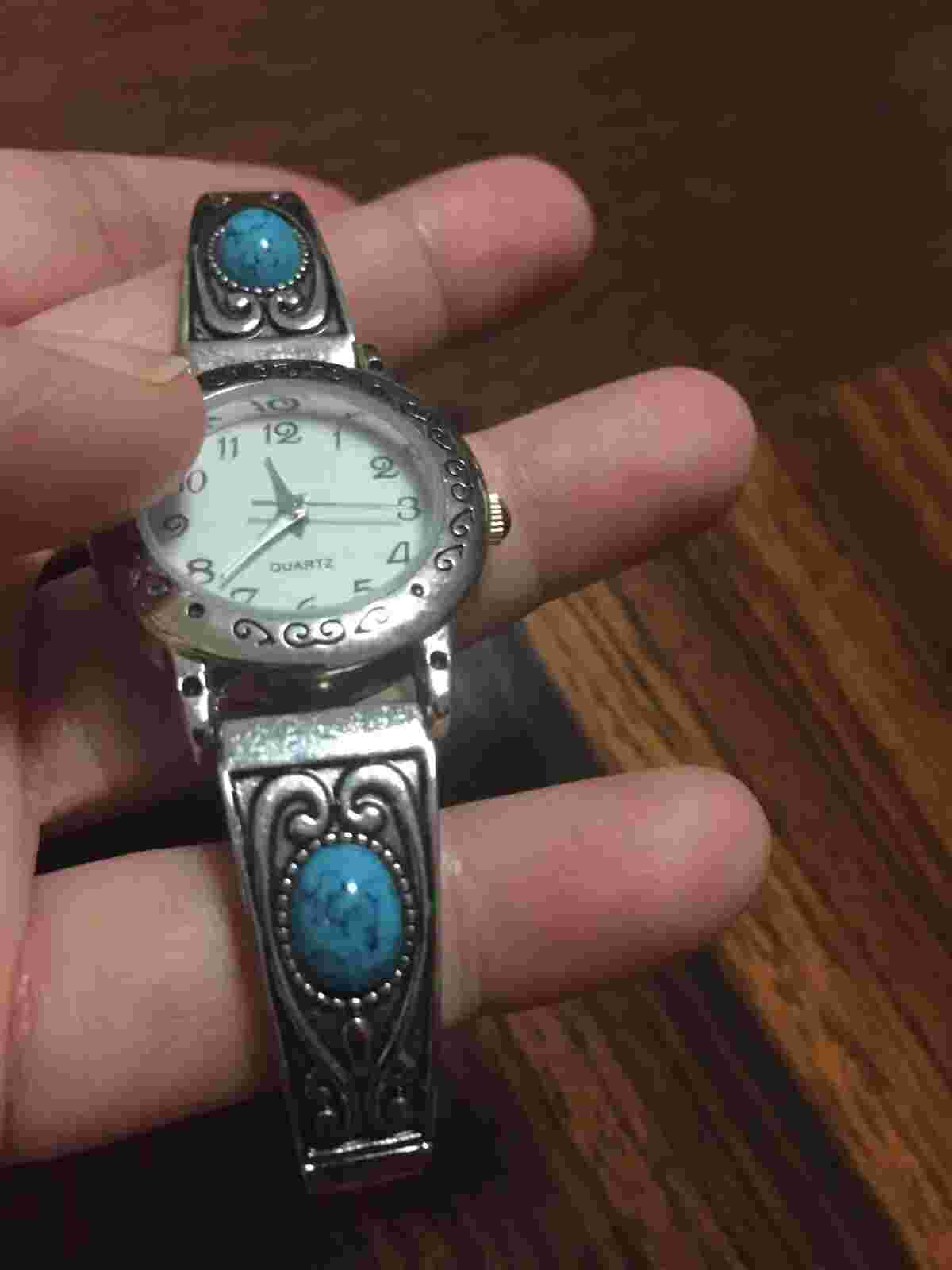 Vintage Western Sliver Ladies Watch With Turquoise ￼GemStone 1 Inch WML2003 0119