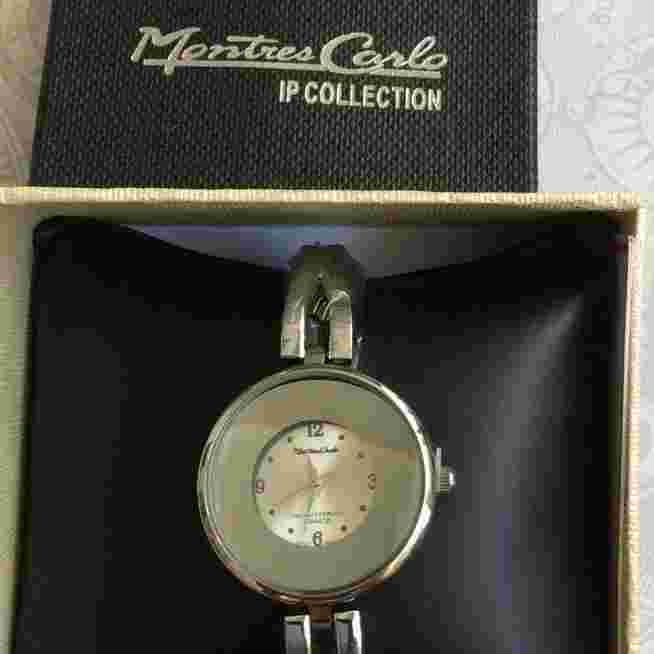 Montres Carlo Women's Watch Silver Waterproof IP Collection New in Box New Style
